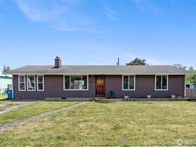 205 Washington Ave S, Eatonville, WA, 98328