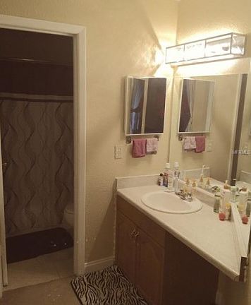 4th image of 4324 Lakeway Dr #13-L