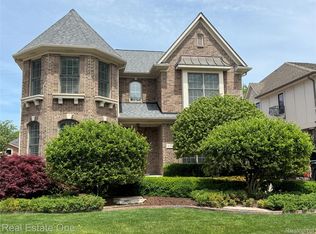306 Woodward Ave, Rochester, MI 48307