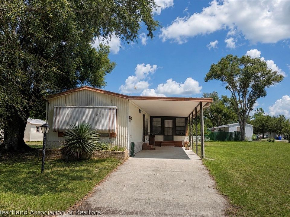 1st image of 2408 Royce Ln