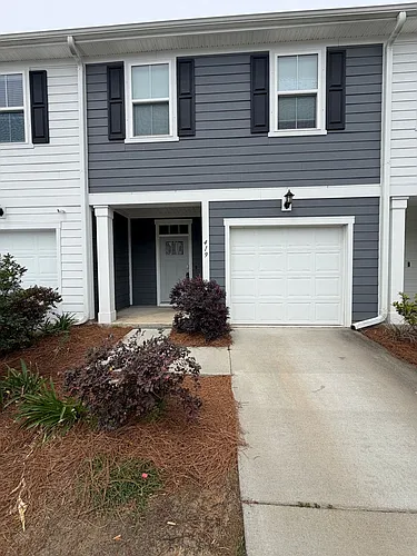 419 Trotters Ln Photo 1