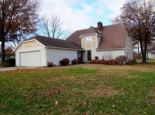2205 Alfresco St, Clinton, MO 64735