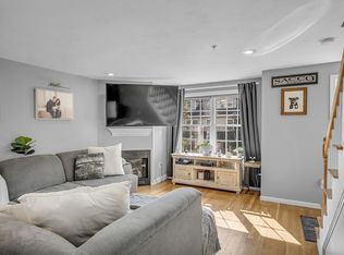 22 Harrison St APT 2, Lowell, MA 01852