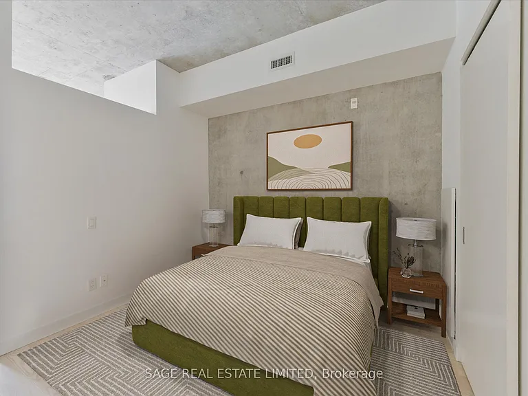 25 Stafford St #509 — Photo 5