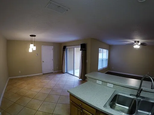13005 Auburn Cove Ln — Photo 8