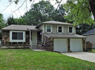 13005 S Conway Ct, Olathe, KS 66062