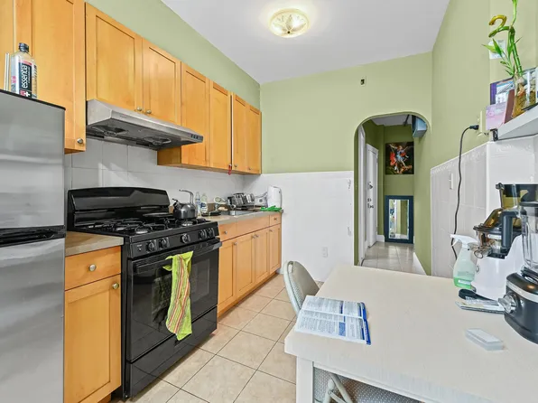 2154 60th Street image 15 of 29