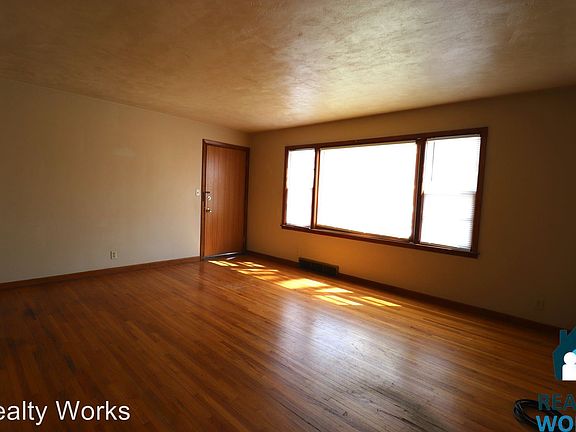 5th image of 1301 S 23rd St APT 2
