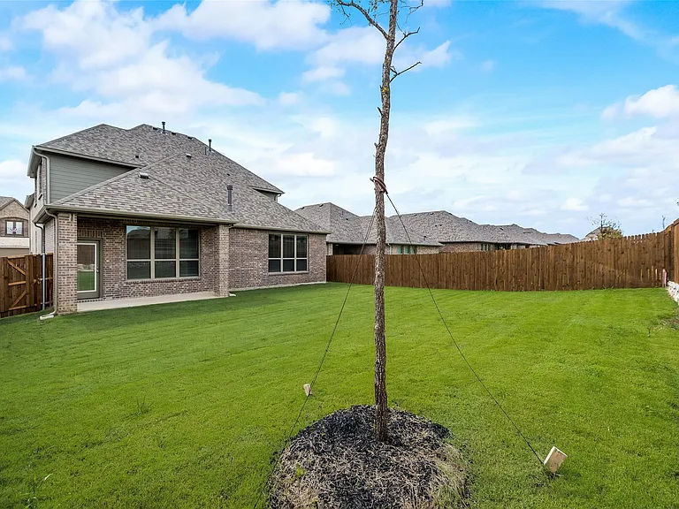 5908 Horsetail Dr — Photo 25