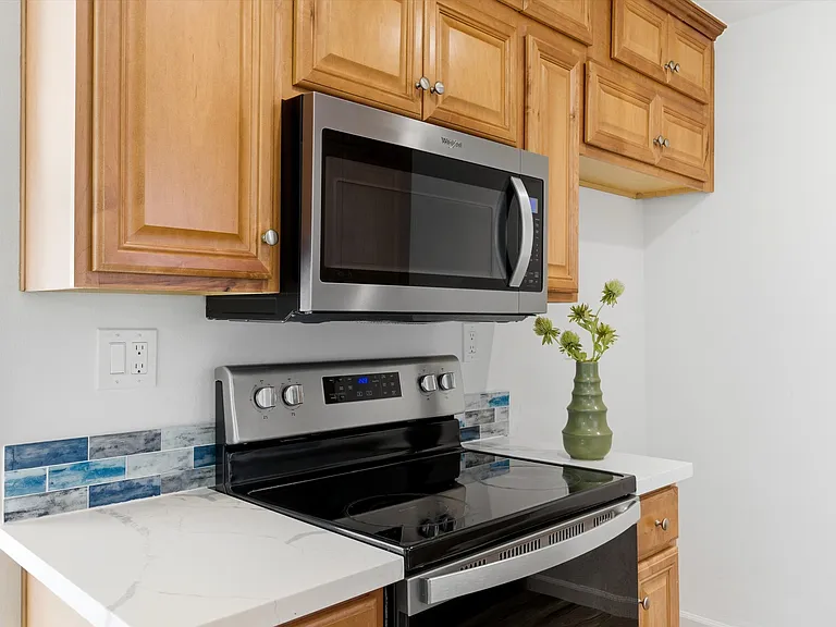 3609 E 2nd St #207 — Photo 16