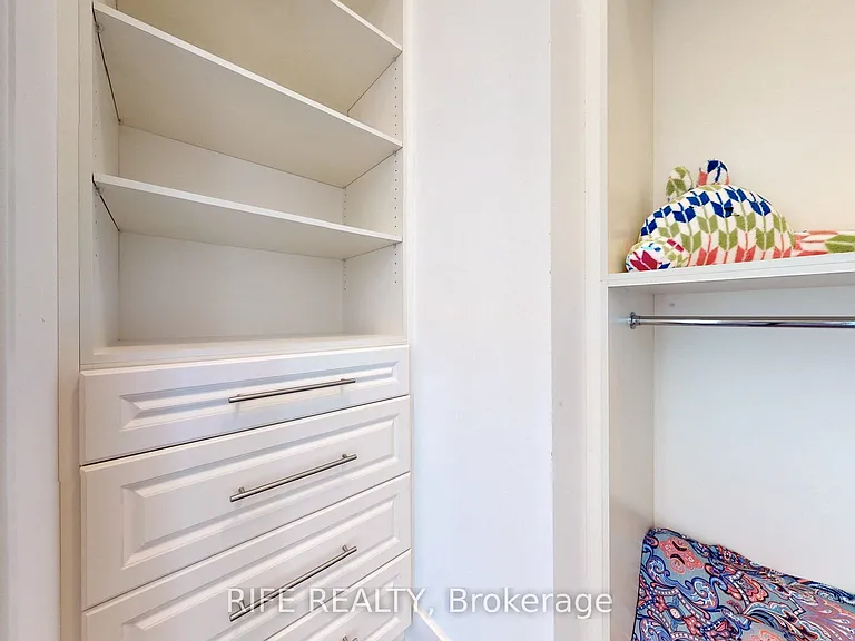 39 Queens Quay E #1208 — Photo 27