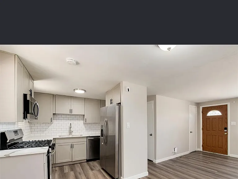 1120 W Oxford Ave — Photo 9