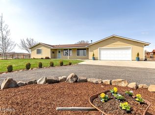 10 Schlect Rd, Yakima, WA 98908