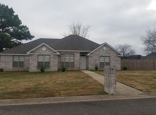 1305 Sydney St, Searcy, AR 72143