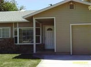 5804 Fairbairn Dr, North Highlands, CA 95660