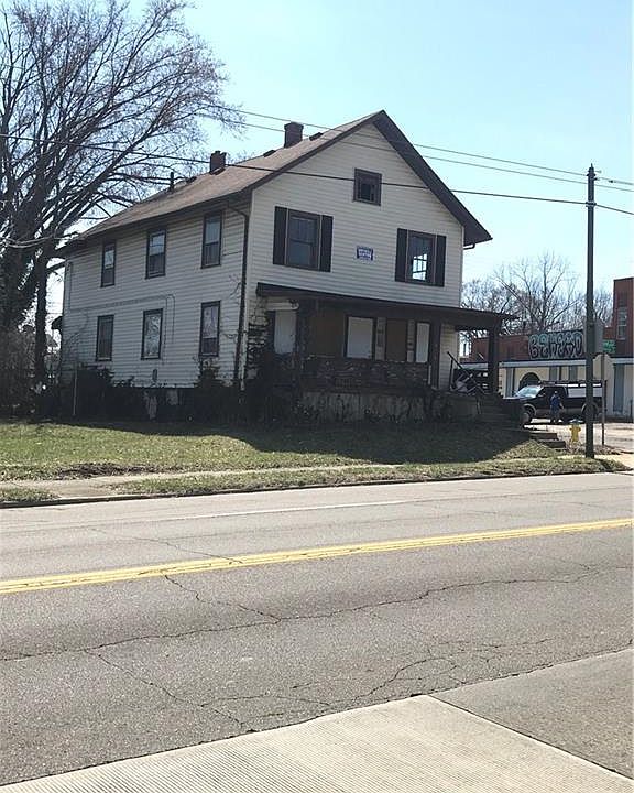 1st image of 3428 W 3rd St