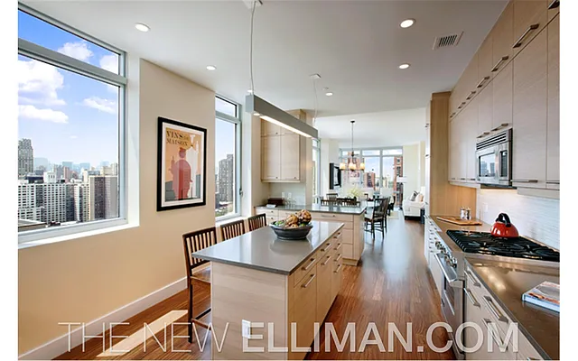 Sold by Douglas Elliman | media 37