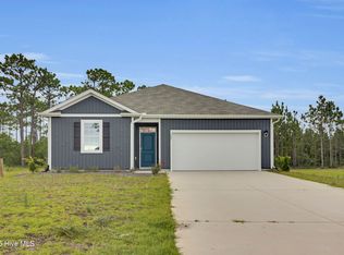202 Jones Ridge Ln, Newport, NC 28570