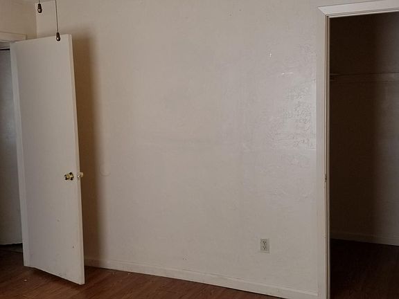 3rd image of 1109 NW Lincoln Ave APT 25
