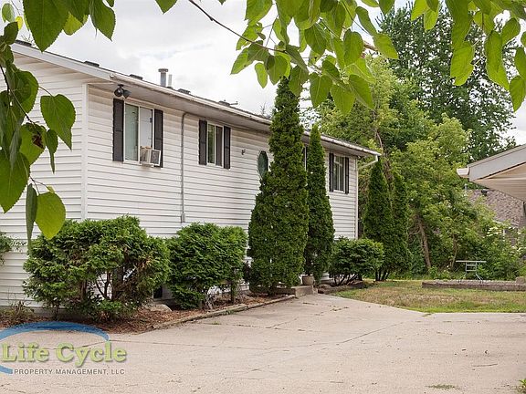2nd image of 61 Dunkirk St SE #0