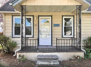 305 W Sonoma Ave, Hazel Park, MI 48030