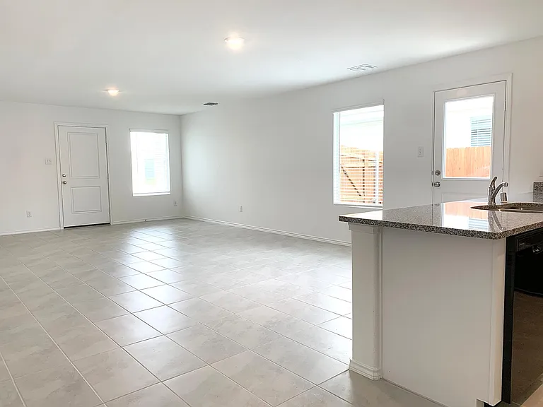 7212 Gray Wolf Ln — Photo 23