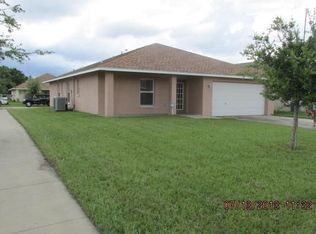 1424 SE 21st St, Ruskin, FL 33570