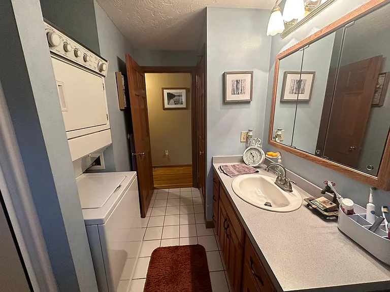 1 Rennie Dr #1 — Photo 13