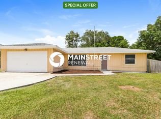 701 NW Grenada St, Port Saint Lucie, FL 34983