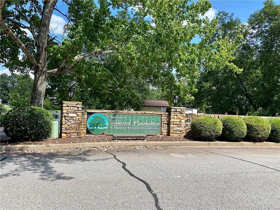 2nd image of 0 Eagleview