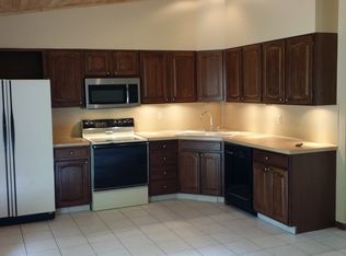 6414 Woodmoor Ave NW, Canton, OH 44718