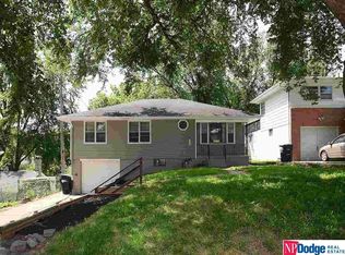 4807 Manderson St, Omaha, NE 68104