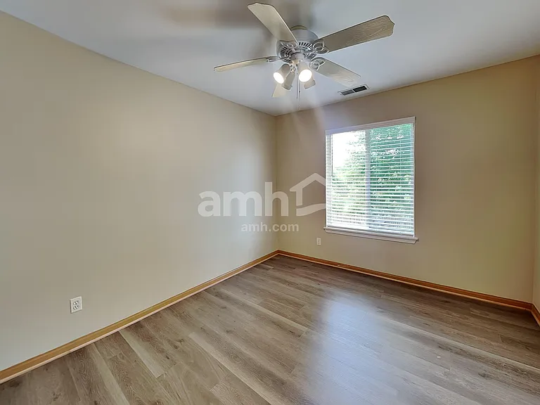 14233 S Hillsdale Ct — Photo 16