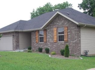 3265 E Colonial St, Republic, MO 65738