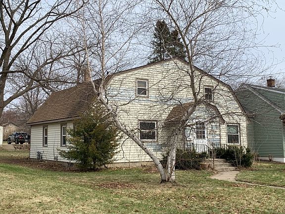 3rd image of 210 N Garden St