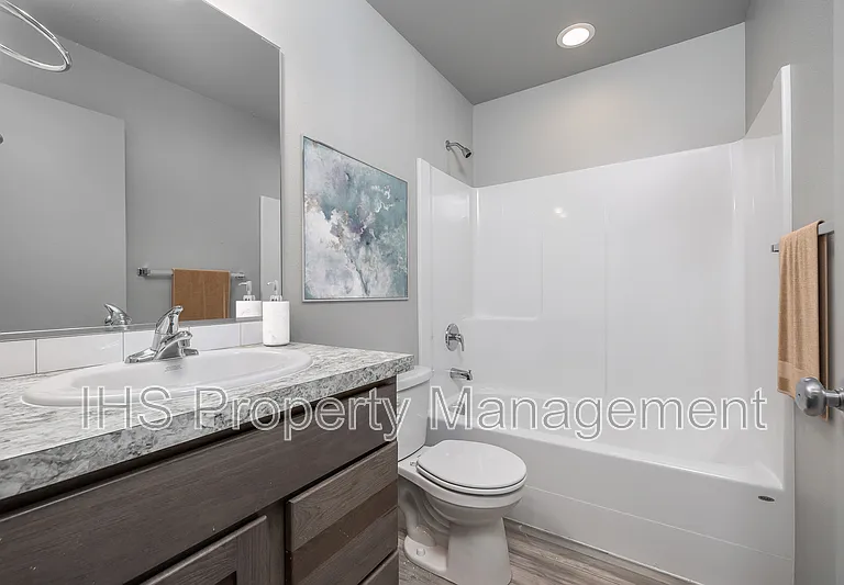 2511 Ronan St #A — Photo 5