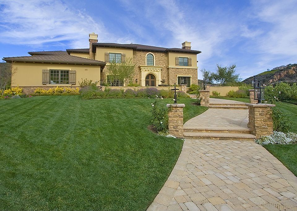 1st image of 2869 Ladbrook Way