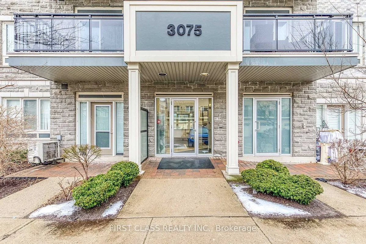 Building Photo - 3075 Thomas St #410