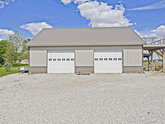 2nd image of 1050 Eckard Rd