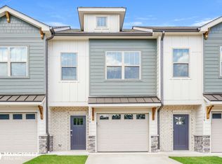 130 Hartsville Ct, Lebanon, TN 37087