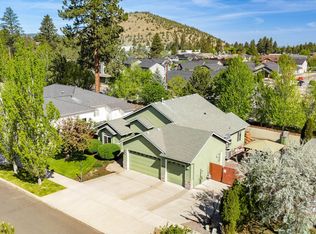 209 SE Soft Tail Dr, Bend, OR 97702
