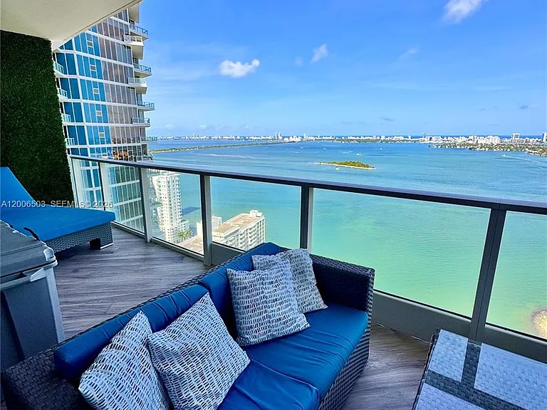 2020 N Bayshore Dr #3408 — Photo 19