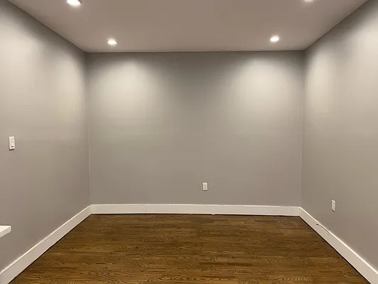 Rented by Compass | media 18