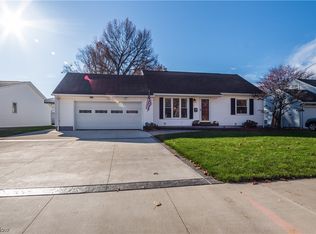 502 7th St NW, North Canton, OH