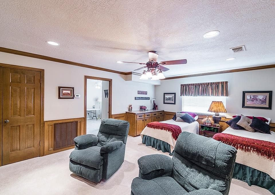 1st image of 20627 Park Bend Dr