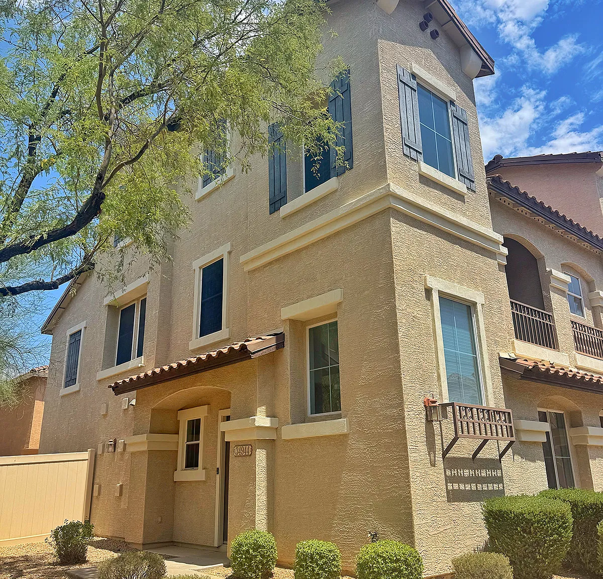 3 bed, 1566 sqft, $2,395 — Photo 1