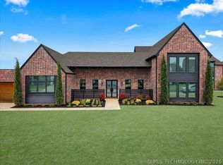 6909 E 128th Cir S, Bixby, OK 74008