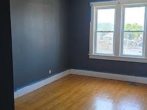 5th image of 3 Cutler St #3
