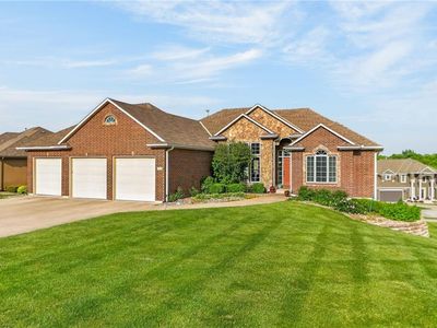125 SW Gray Cir, Lees Summit, MO, 64081