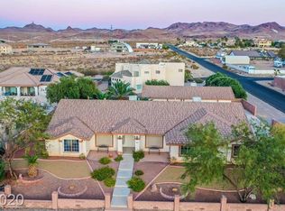 323 N Racetrack Rd, Henderson, NV 89015